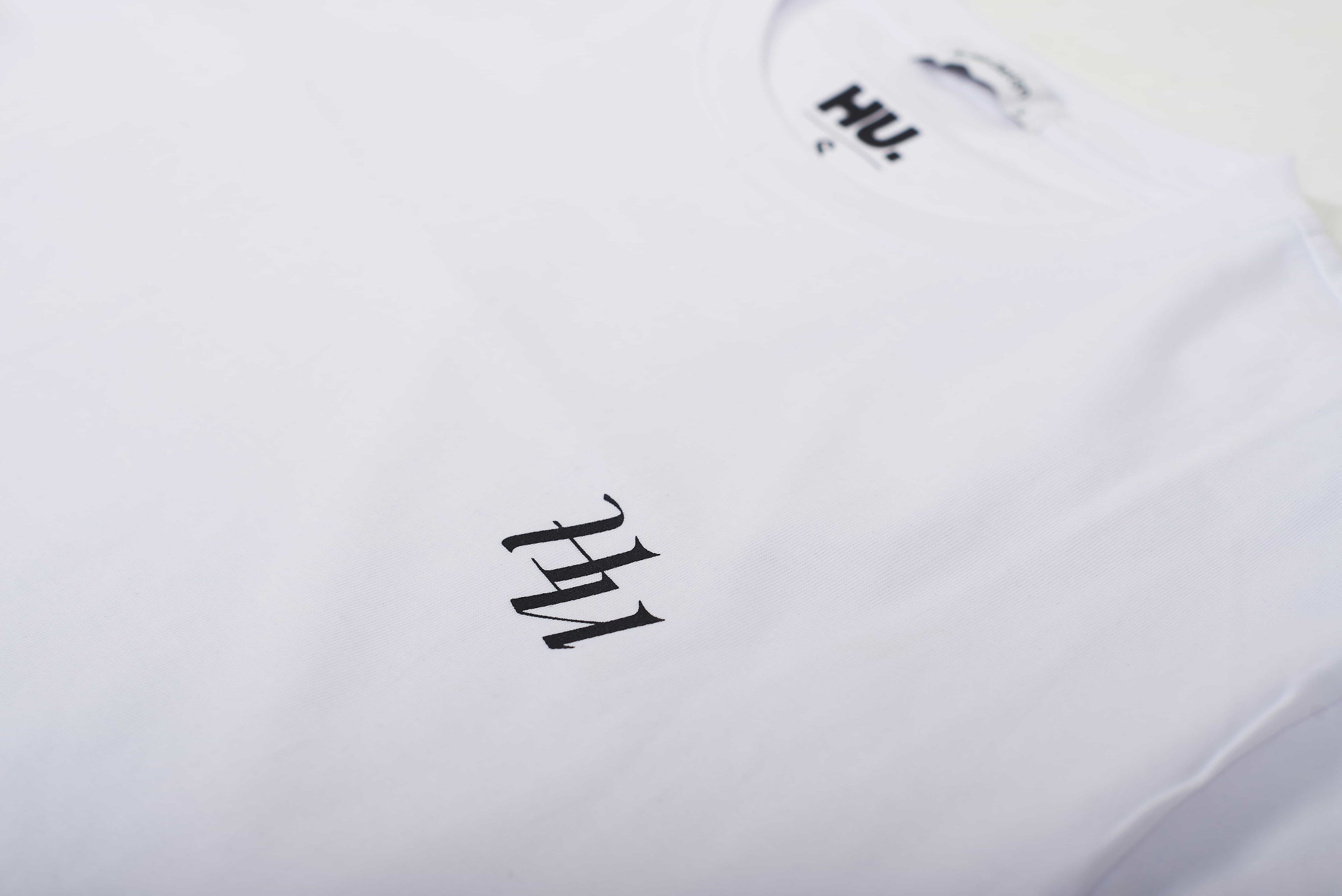 Camiseta Still Learning How To Flex | HU.