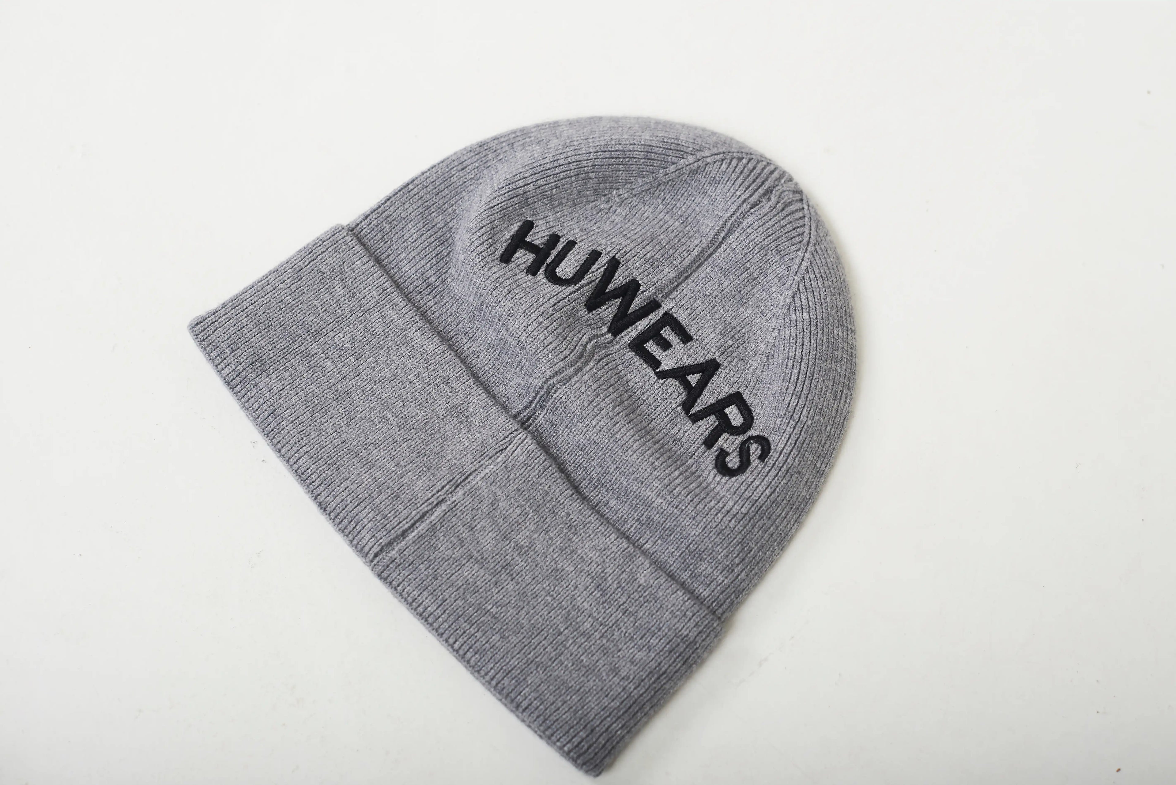 Gorro HUWEARS Est.2025 | HU.