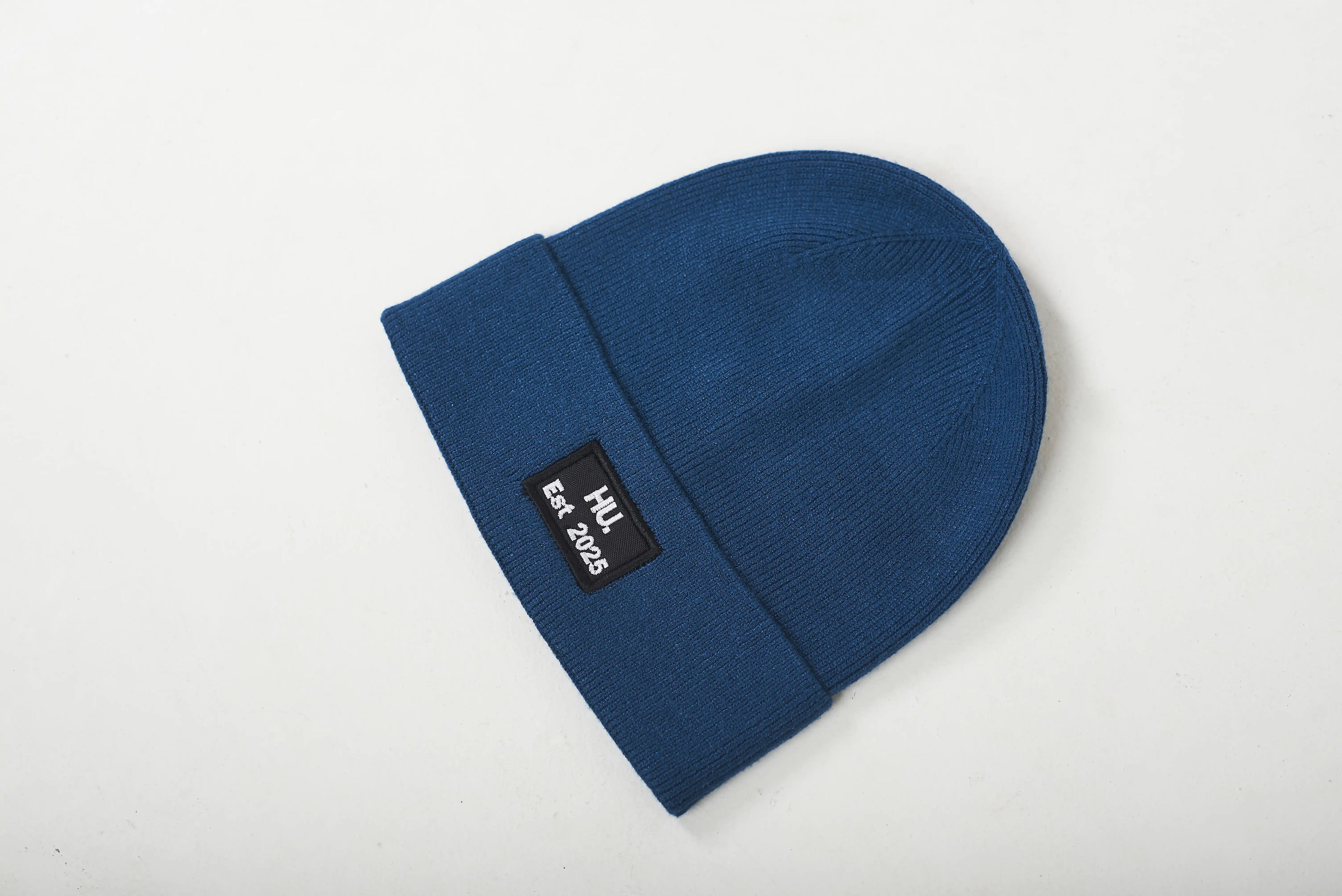 Gorro HUWEARS Est.2025 | HU.